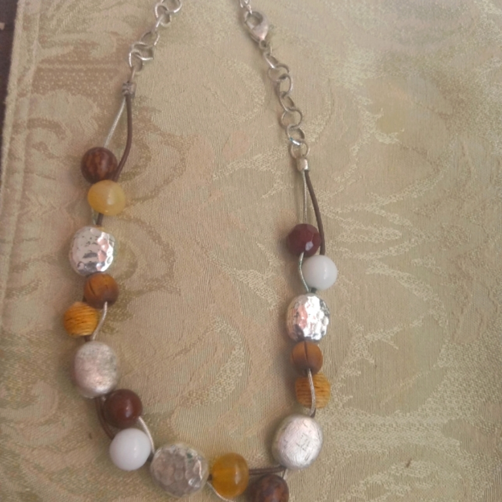 Chico's neckalce